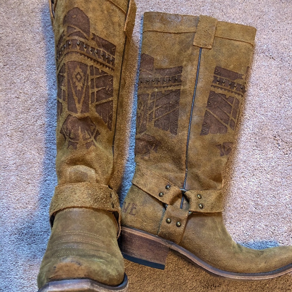 Junk Gypsy by Lane Cowboy Boots - She Who Is Brave